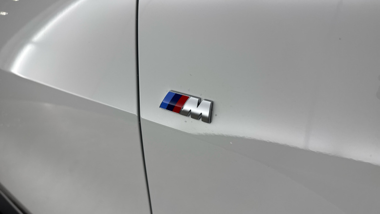 BMW 4 Series 420i M Sport 5dr Step Auto [Pro Pack] Petrol Hatchback